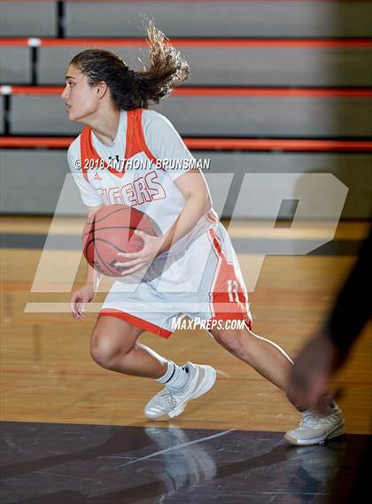 Thumbnail 3 in Roseville vs. Pleasant Valley (Roseville Elite Showcase) photogallery.