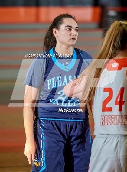 Thumbnail 3 in Roseville vs. Pleasant Valley (Roseville Elite Showcase) photogallery.