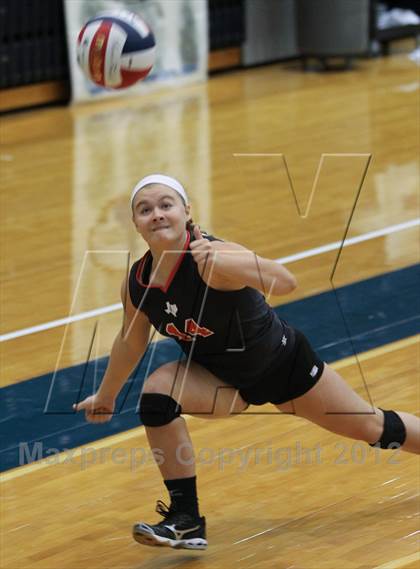 Thumbnail 1 in Lovejoy vs McKinney Boyd @ Allen's Texas Open photogallery.