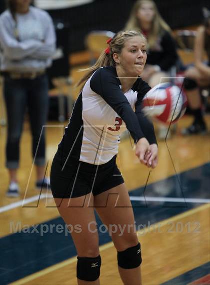 Thumbnail 3 in Lovejoy vs McKinney Boyd @ Allen's Texas Open photogallery.