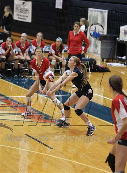 Thumbnail 1 in Lovejoy vs McKinney Boyd @ Allen's Texas Open photogallery.