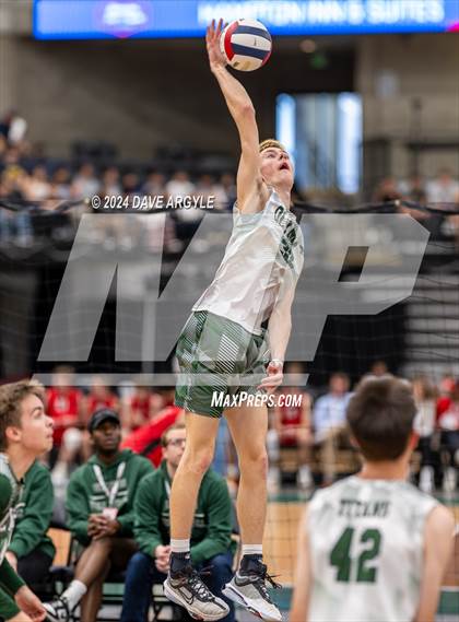 Thumbnail 3 in Olympus vs. Cedar Valley (UHSAA 5A Tournament) photogallery.