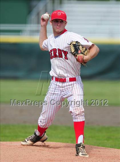 Thumbnail 2 in Cromwell vs. Derby (CIAC Class S Final) photogallery.