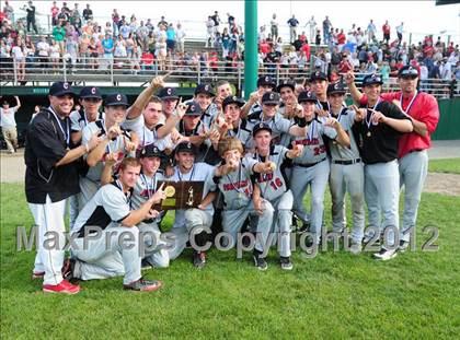 Thumbnail 3 in Cromwell vs. Derby (CIAC Class S Final) photogallery.