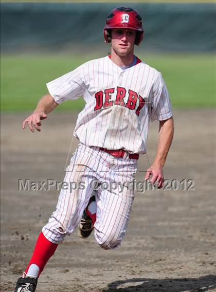 Thumbnail 3 in Cromwell vs. Derby (CIAC Class S Final) photogallery.