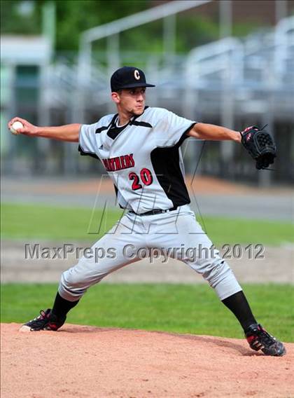 Thumbnail 3 in Cromwell vs. Derby (CIAC Class S Final) photogallery.