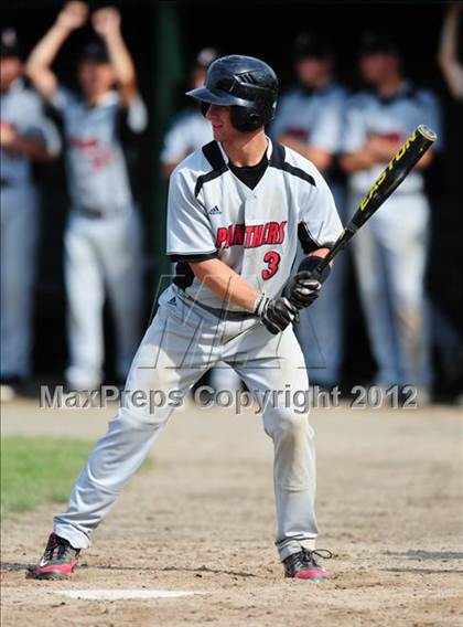Thumbnail 3 in Cromwell vs. Derby (CIAC Class S Final) photogallery.