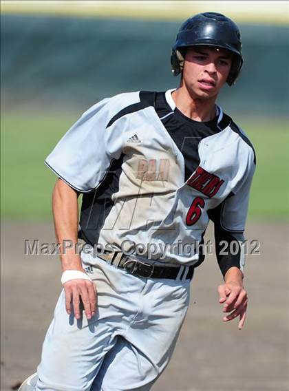 Thumbnail 2 in Cromwell vs. Derby (CIAC Class S Final) photogallery.