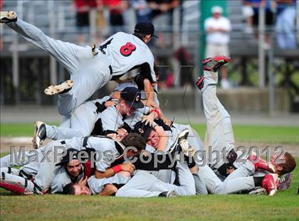 Thumbnail 3 in Cromwell vs. Derby (CIAC Class S Final) photogallery.