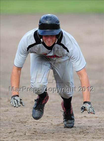 Thumbnail 2 in Cromwell vs. Derby (CIAC Class S Final) photogallery.