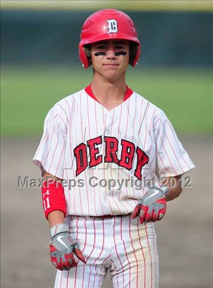 Thumbnail 3 in Cromwell vs. Derby (CIAC Class S Final) photogallery.