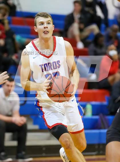 Thumbnail 3 in Brophy College Prep vs. Mountain View photogallery.