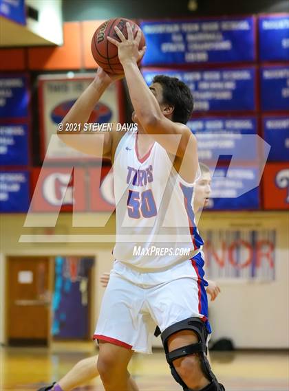 Thumbnail 3 in Brophy College Prep vs. Mountain View photogallery.