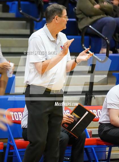 Thumbnail 2 in Brophy College Prep vs. Mountain View photogallery.