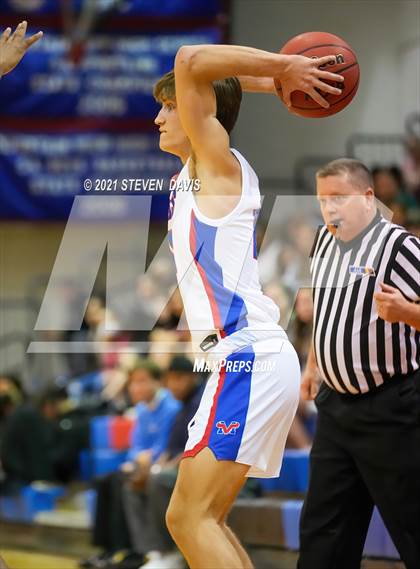 Thumbnail 2 in Brophy College Prep vs. Mountain View photogallery.