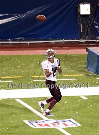 Thumbnail 2 in St. Joseph's Collegiate Institute vs. Canisius (MMAA Semifinal) photogallery.