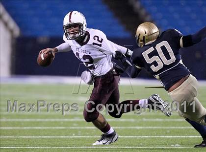 Thumbnail 2 in St. Joseph's Collegiate Institute vs. Canisius (MMAA Semifinal) photogallery.