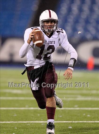Thumbnail 2 in St. Joseph's Collegiate Institute vs. Canisius (MMAA Semifinal) photogallery.