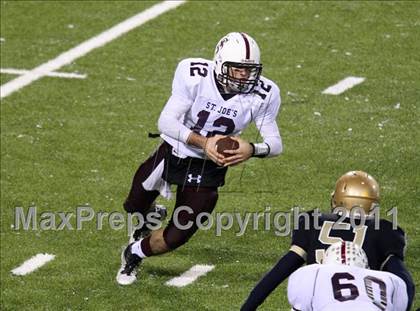 Thumbnail 2 in St. Joseph's Collegiate Institute vs. Canisius (MMAA Semifinal) photogallery.