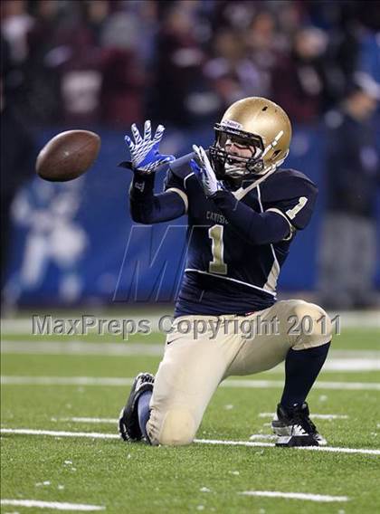 Thumbnail 2 in St. Joseph's Collegiate Institute vs. Canisius (MMAA Semifinal) photogallery.