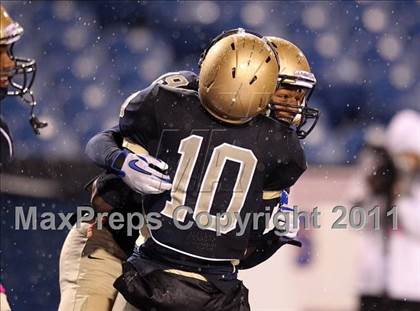 Thumbnail 2 in St. Joseph's Collegiate Institute vs. Canisius (MMAA Semifinal) photogallery.