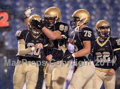 Thumbnail 1 in St. Joseph's Collegiate Institute vs. Canisius (MMAA Semifinal) photogallery.