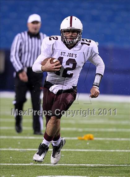 Thumbnail 2 in St. Joseph's Collegiate Institute vs. Canisius (MMAA Semifinal) photogallery.