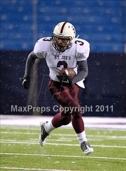 Thumbnail 3 in St. Joseph's Collegiate Institute vs. Canisius (MMAA Semifinal) photogallery.