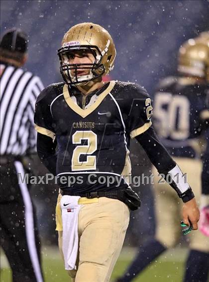 Thumbnail 2 in St. Joseph's Collegiate Institute vs. Canisius (MMAA Semifinal) photogallery.