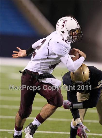 Thumbnail 1 in St. Joseph's Collegiate Institute vs. Canisius (MMAA Semifinal) photogallery.