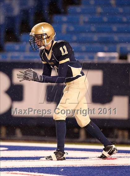 Thumbnail 1 in St. Joseph's Collegiate Institute vs. Canisius (MMAA Semifinal) photogallery.