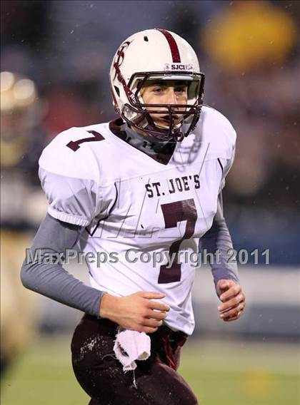 Thumbnail 3 in St. Joseph's Collegiate Institute vs. Canisius (MMAA Semifinal) photogallery.