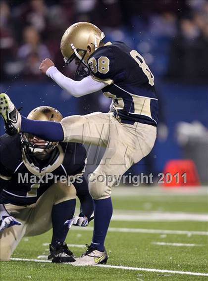 Thumbnail 1 in St. Joseph's Collegiate Institute vs. Canisius (MMAA Semifinal) photogallery.