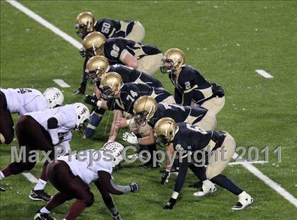 Thumbnail 2 in St. Joseph's Collegiate Institute vs. Canisius (MMAA Semifinal) photogallery.
