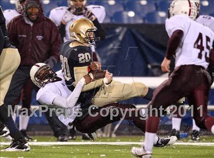 Thumbnail 3 in St. Joseph's Collegiate Institute vs. Canisius (MMAA Semifinal) photogallery.