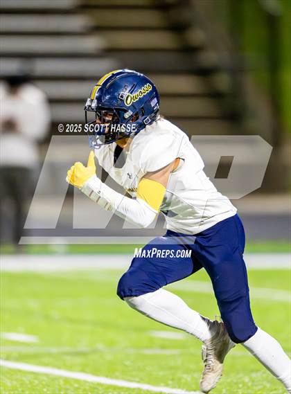 Thumbnail 2 in DeWitt vs. Owosso (MHSAA Div 3 Dist 41 semi-final) photogallery.