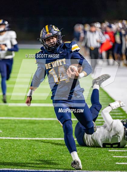 Thumbnail 3 in DeWitt vs. Owosso (MHSAA Div 3 Dist 41 semi-final) photogallery.