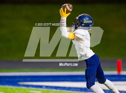 Thumbnail 2 in DeWitt vs. Owosso (MHSAA Div 3 Dist 41 semi-final) photogallery.