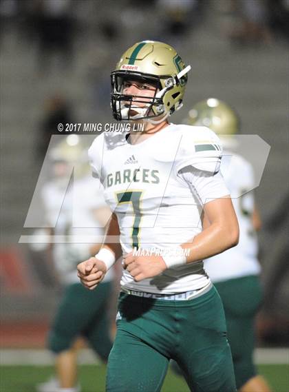 Thumbnail 3 in Garces Memorial vs. St. John Bosco (Brothers in Arms Classic) photogallery.