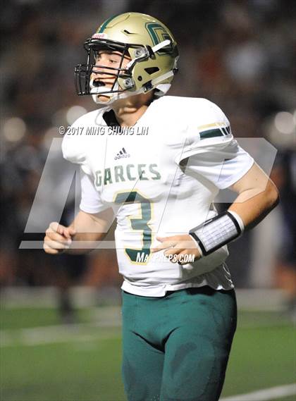 Thumbnail 3 in Garces Memorial vs. St. John Bosco (Brothers in Arms Classic) photogallery.