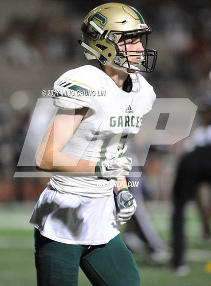 Thumbnail 2 in Garces Memorial vs. St. John Bosco (Brothers in Arms Classic) photogallery.