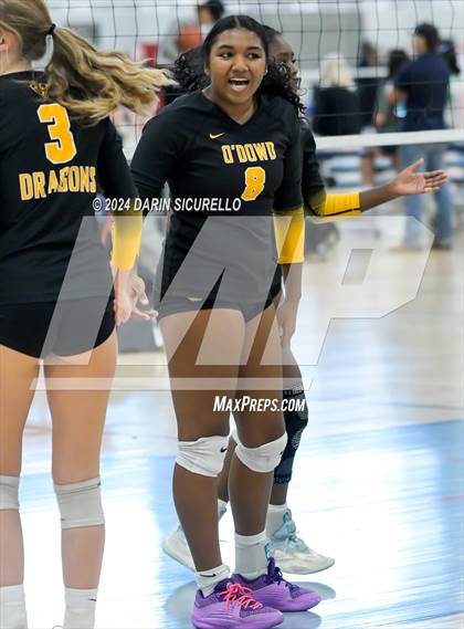 Thumbnail 1 in Bishop O'Dowd vs. Crescent Valley (Nike TOC Southwest) photogallery.