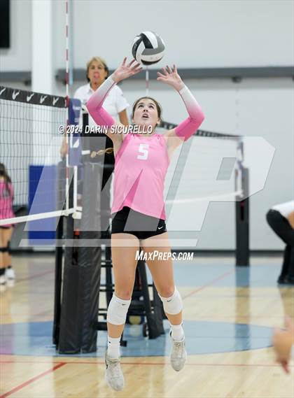 Thumbnail 3 in Bishop O'Dowd vs. Crescent Valley (Nike TOC Southwest) photogallery.