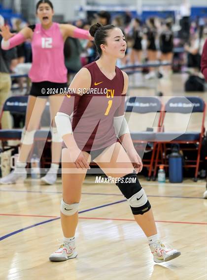 Thumbnail 1 in Bishop O'Dowd vs. Crescent Valley (Nike TOC Southwest) photogallery.