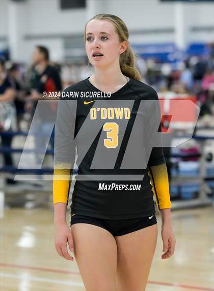Thumbnail 2 in Bishop O'Dowd vs. Crescent Valley (Nike TOC Southwest) photogallery.
