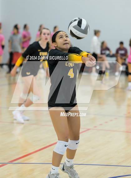 Thumbnail 3 in Bishop O'Dowd vs. Crescent Valley (Nike TOC Southwest) photogallery.