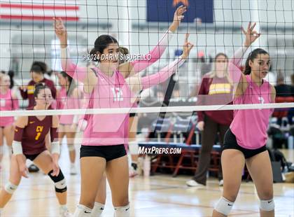 Thumbnail 3 in Bishop O'Dowd vs. Crescent Valley (Nike TOC Southwest) photogallery.