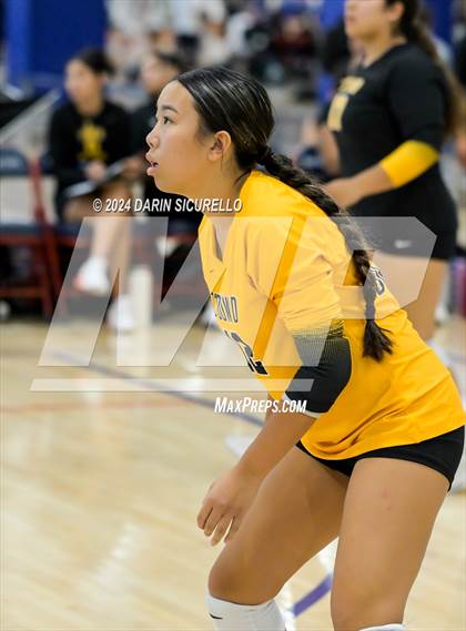 Thumbnail 3 in Bishop O'Dowd vs. Crescent Valley (Nike TOC Southwest) photogallery.