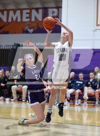 Thumbnail 3 in Central Columbia vs. Shamokin Area (PIAA District IV 4A Semi-final) photogallery.