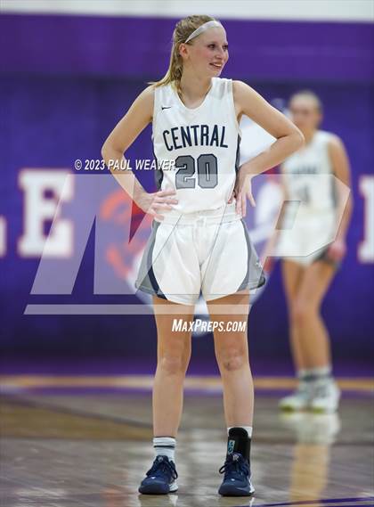 Thumbnail 1 in Central Columbia vs. Shamokin Area (PIAA District IV 4A Semi-final) photogallery.